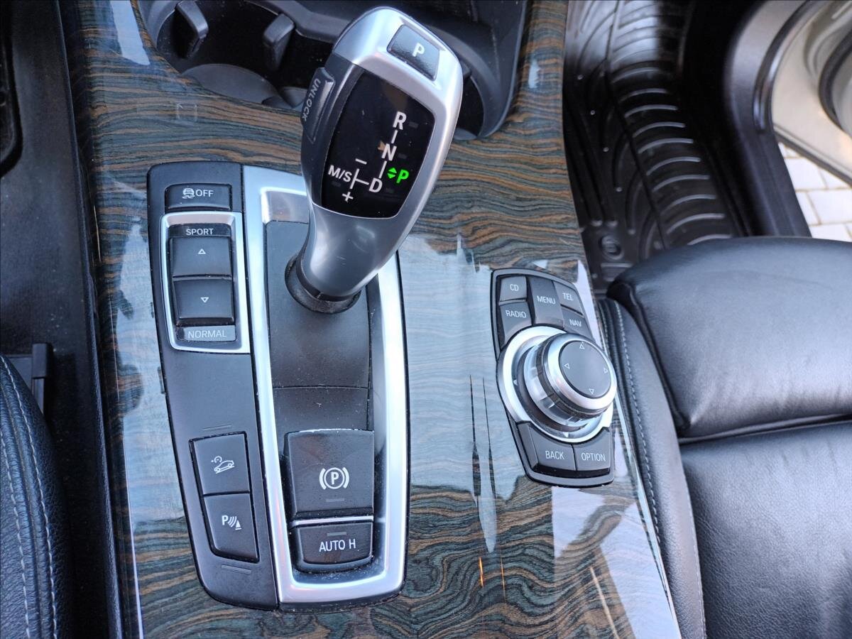 BMW X3 SUV / Terénní 2,0 l 135 kw