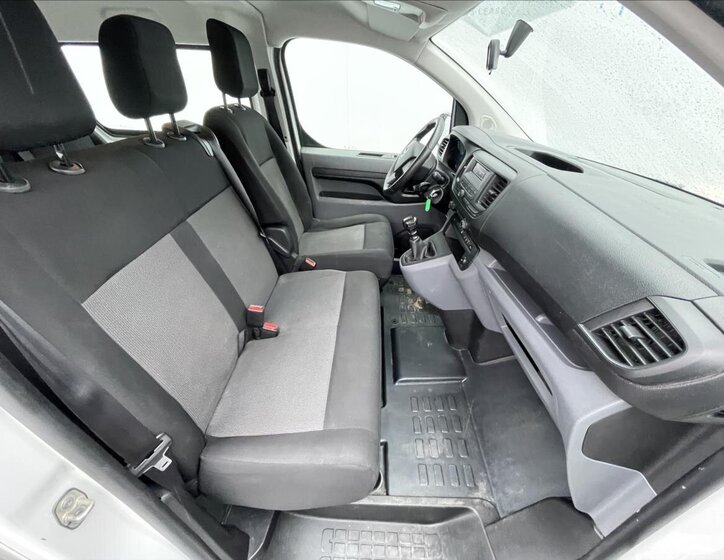 Opel Vivaro Ostatní 2,0 l 106 kw