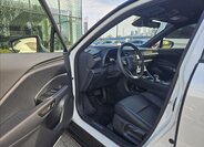 Lexus LBX SUV / Terénní 1,5 l 100 kw