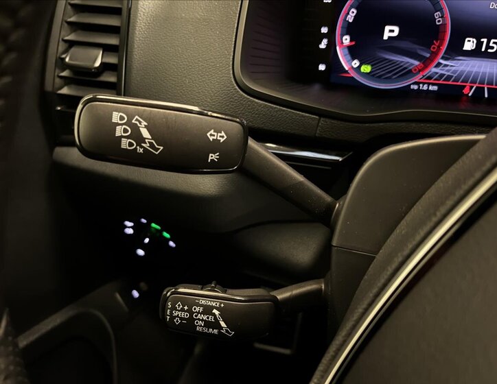 Škoda Karoq SUV 1,5 l 110 kw