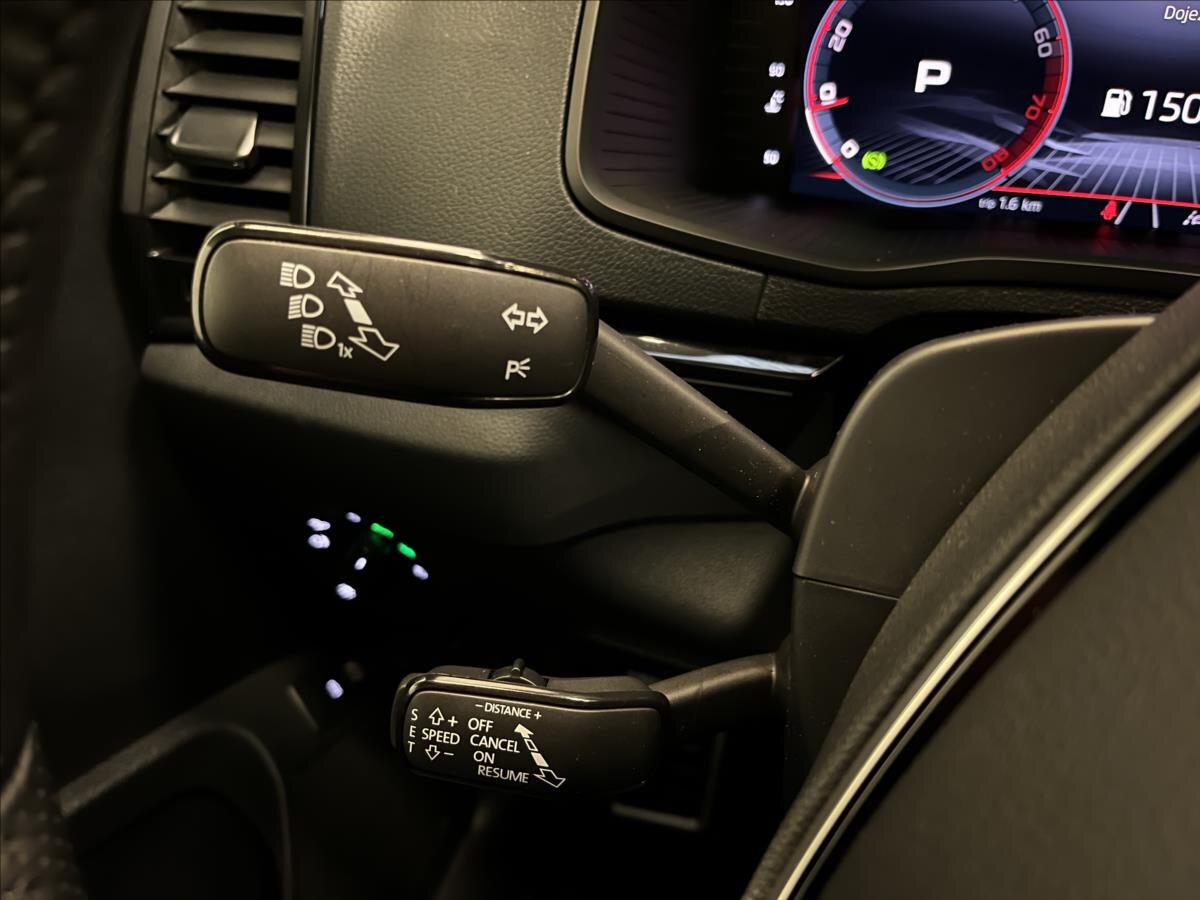 Škoda Karoq SUV 1,5 l 110 kw