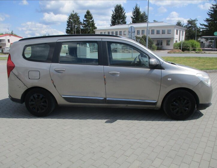Dacia Lodgy 5