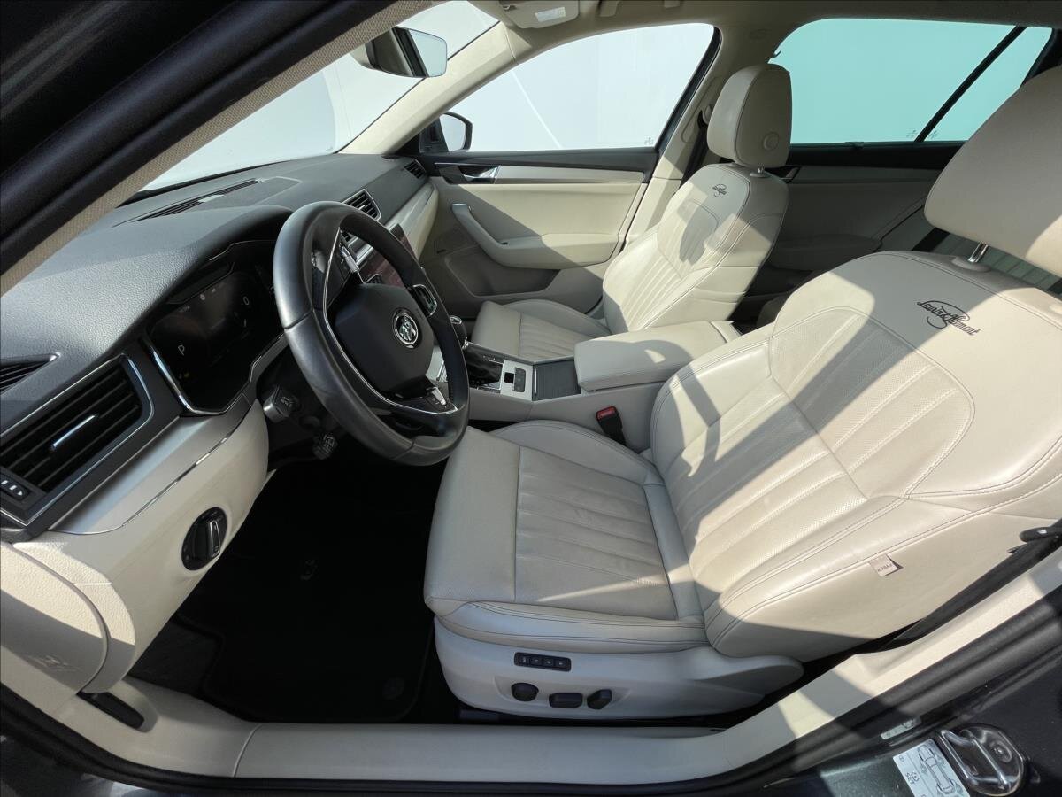 Škoda Superb Kombi 2,0 l 147 kw