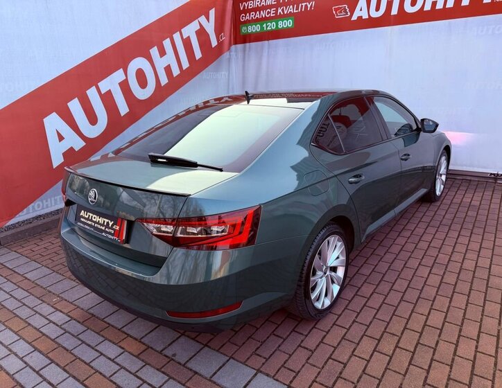Škoda Superb Liftback 2,0 l 110 kw