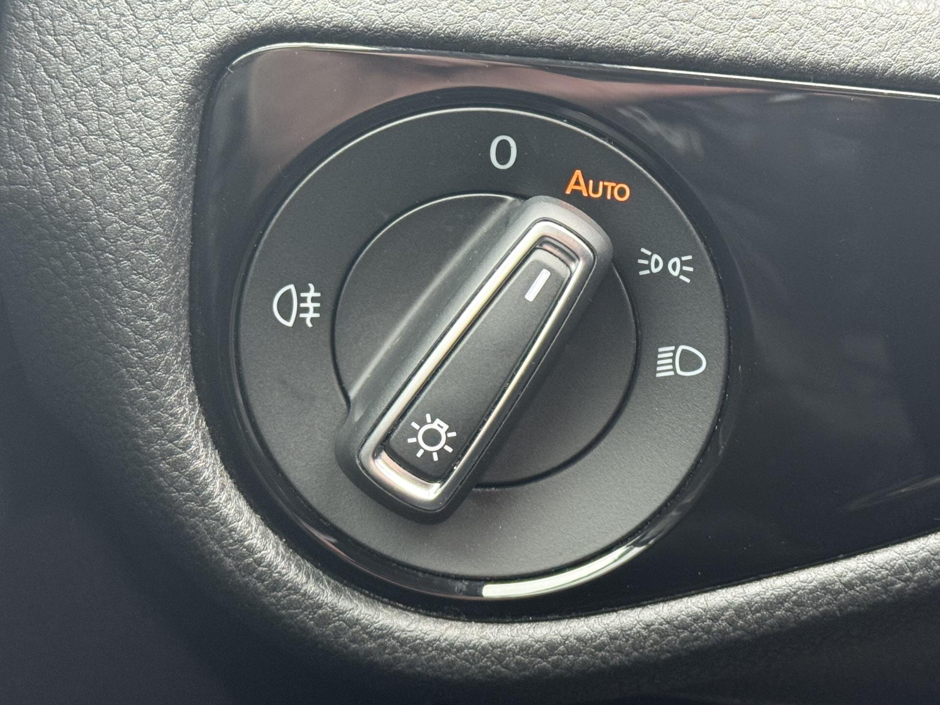 Volkswagen Golf Kombi 1,5 l 110 kw