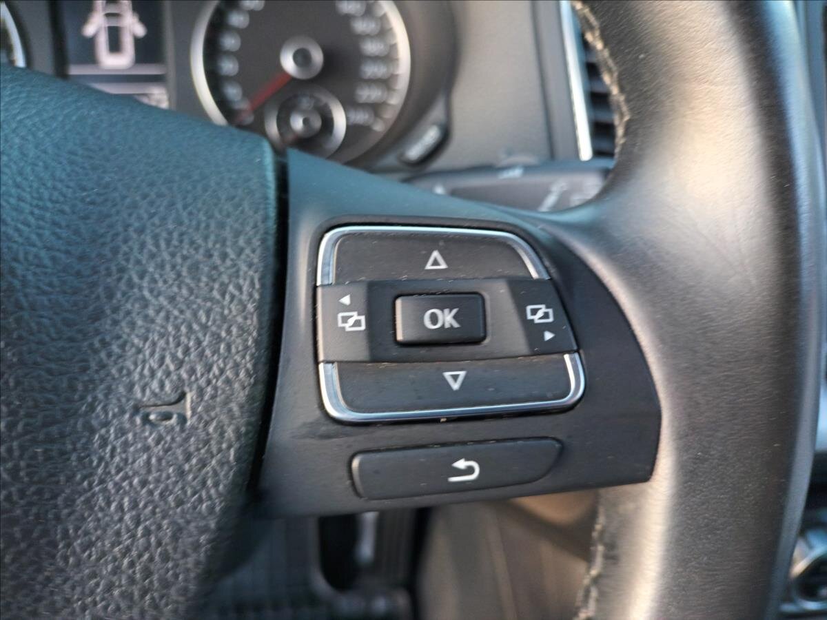 Volkswagen Sharan MPV 2,0 l 103 kw