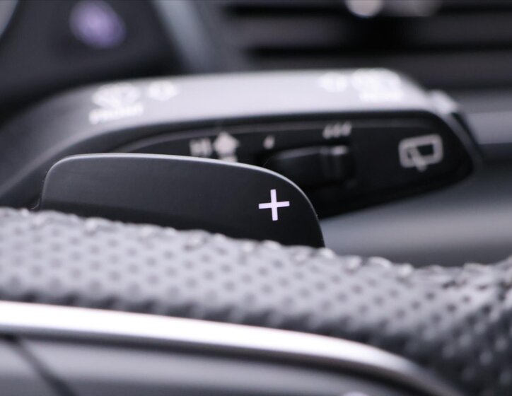 Audi Q5 SUV / Terénní 2,0 l 140 kw