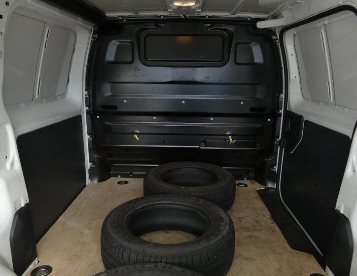 Opel Vivaro Užitková 2,0 l 106 kw