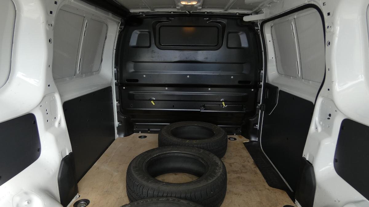 Opel Vivaro Užitková 2,0 l 106 kw