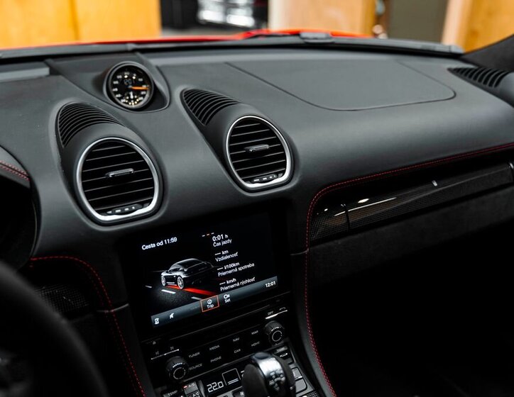 Porsche 718 Hatchback 4,0 l 309 kw