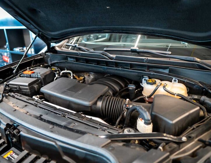 Cadillac Escalade SUV / Terénní 6,2 l 313 kw