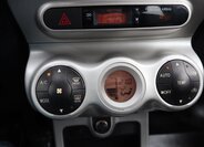 Toyota Urban Cruiser Hatchback 1,3 l 74 kw