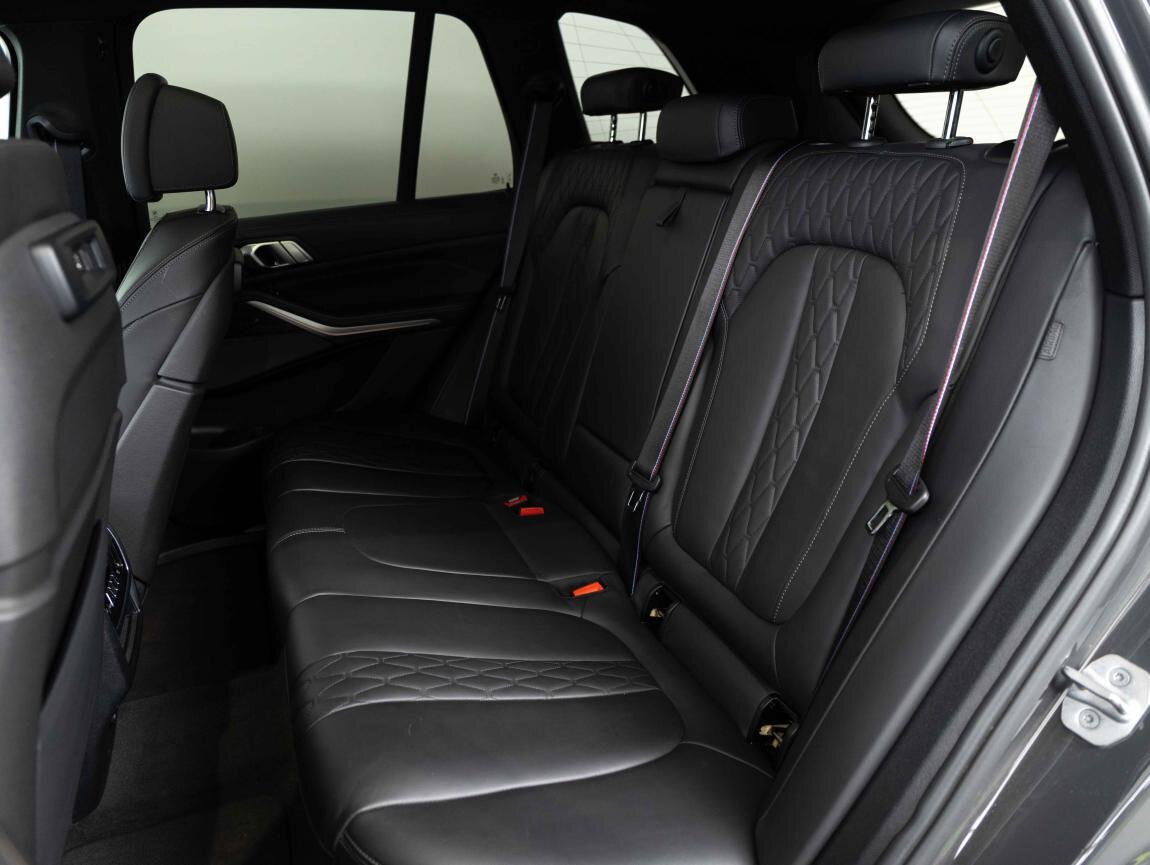 BMW X5 SUV / Terénní 4,4 l 390 kw