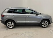 Škoda Karoq SUV 1,5 l 110 kw