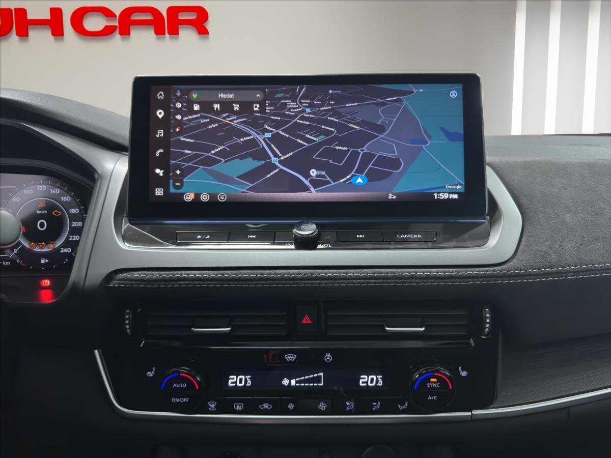 Nissan Qashqai SUV / Terénní 1,3 l 116 kw