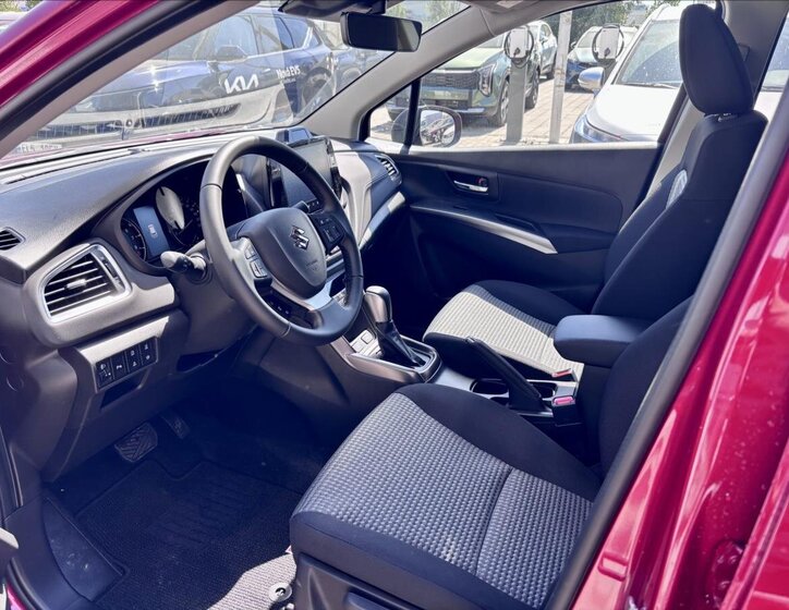 Suzuki S-Cross SUV / Terénní 1,4 l 81 kw