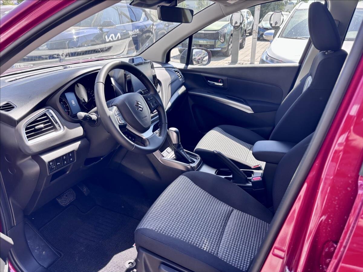 Suzuki S-Cross SUV / Terénní 1,4 l 81 kw