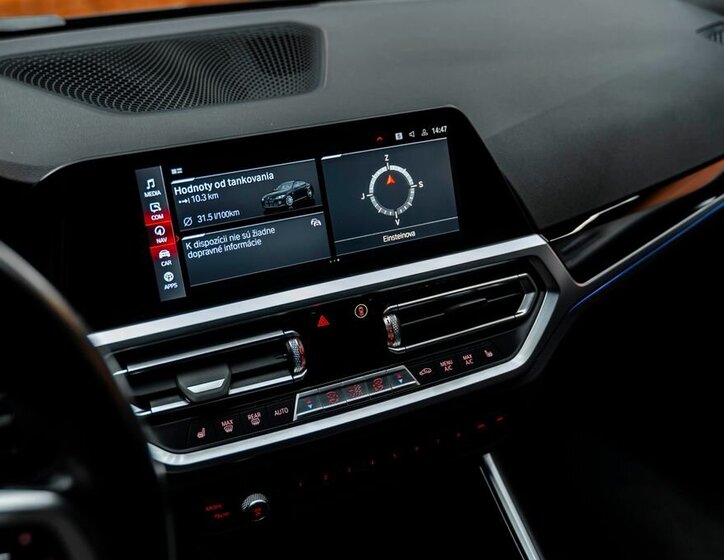 BMW M3 Sedan / Limuzína 3,0 l 353 kw