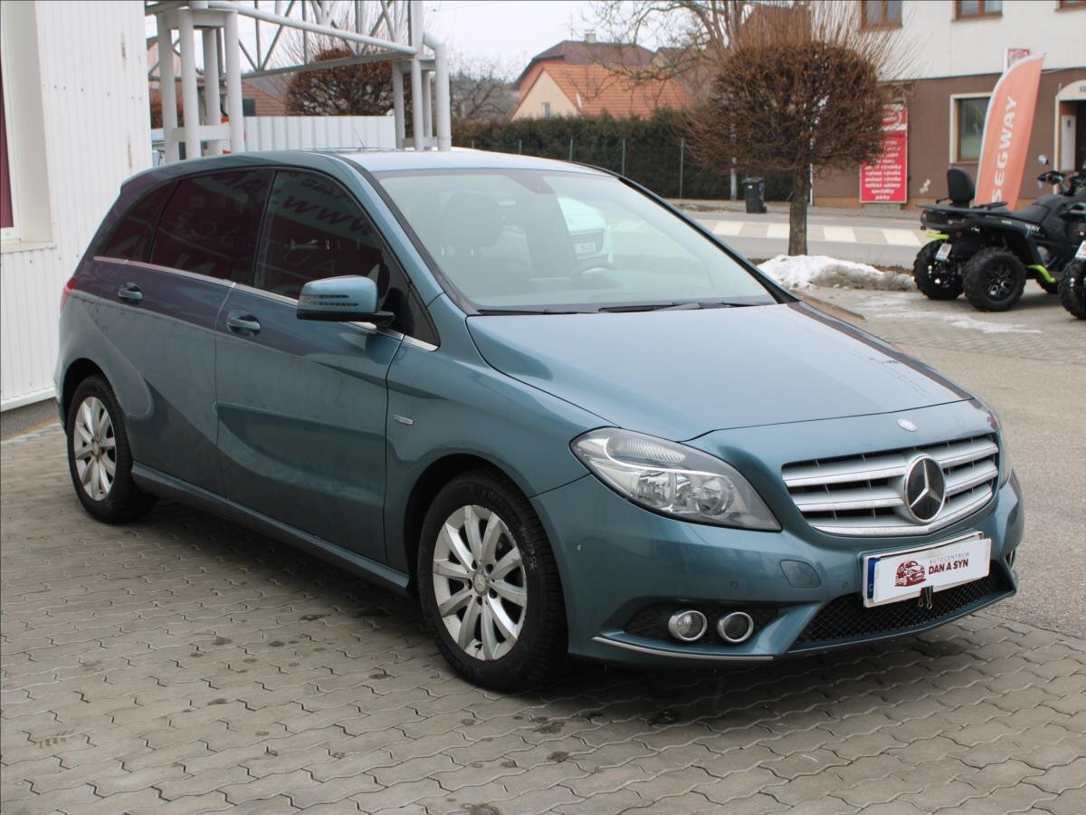Mercedes-Benz Třídy B Kombi 1,6 l 90 kw