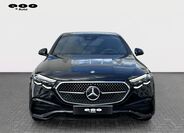 Mercedes-Benz Třídy E 8