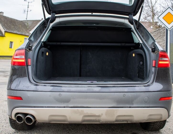 Audi A4 Kombi 2,0 l 110 kw