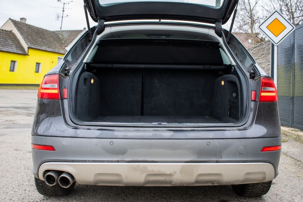 Audi A4 Kombi 2,0 l 110 kw