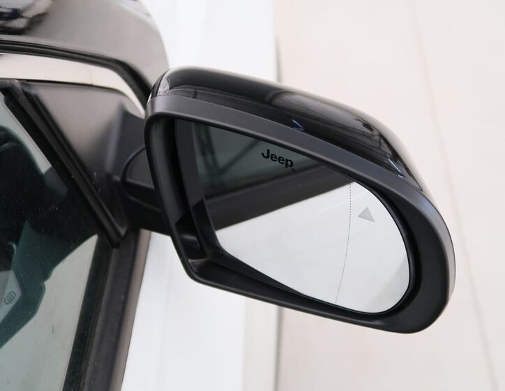 Jeep Compass SUV / Terénní 1,6 l 96 kw