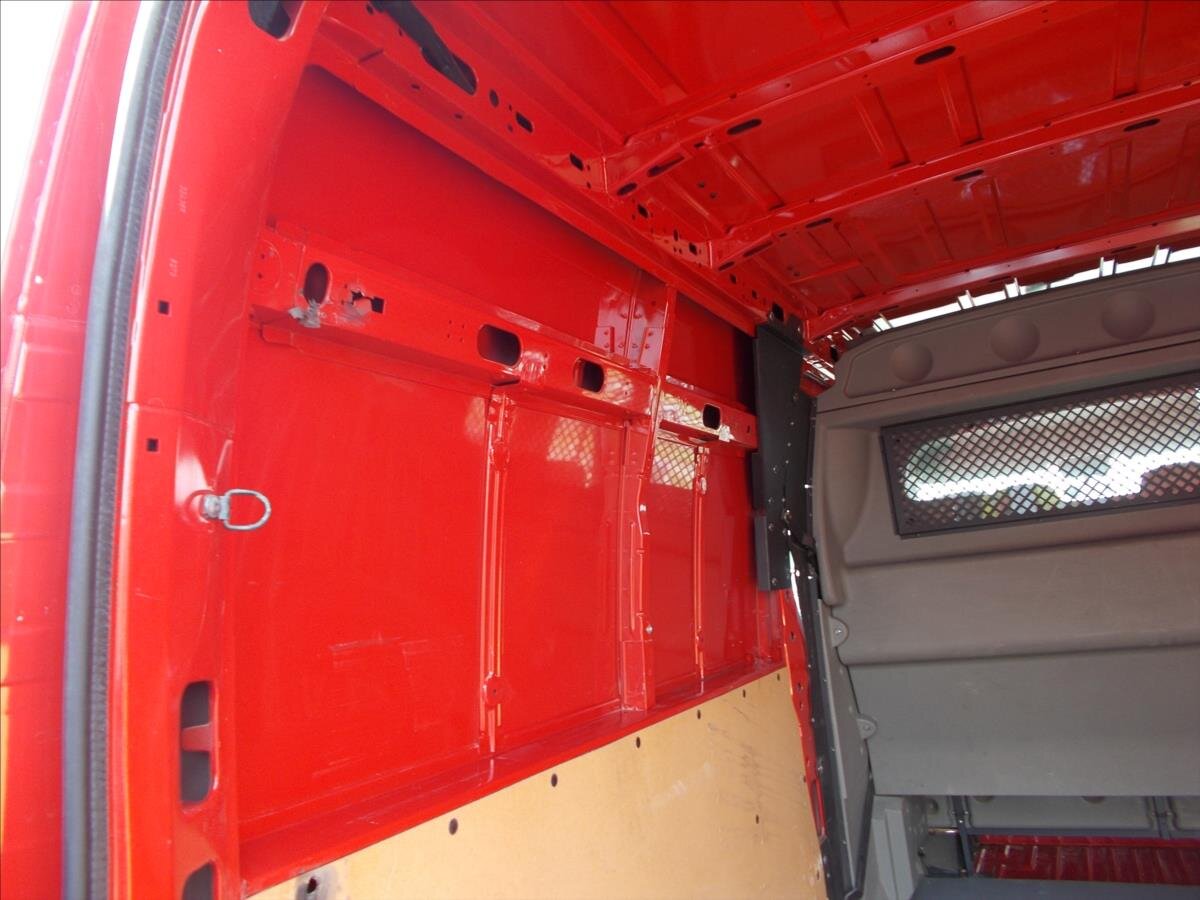 Opel Movano Ostatní 2,3 l 132 kw