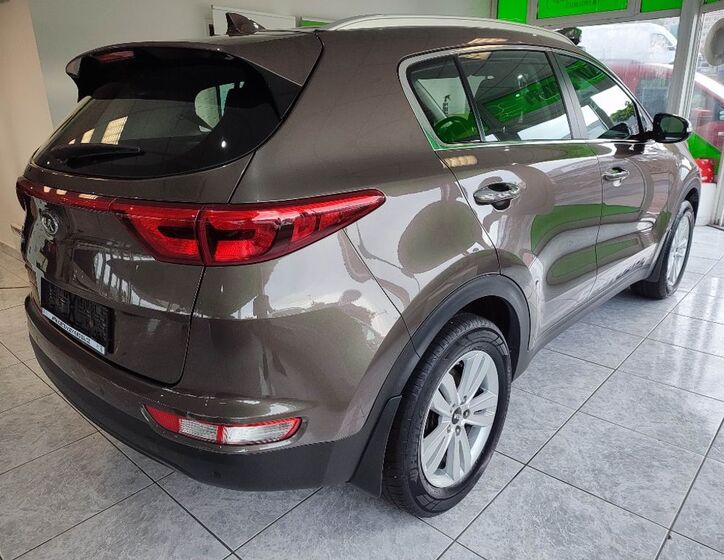 KIA Sportage 4