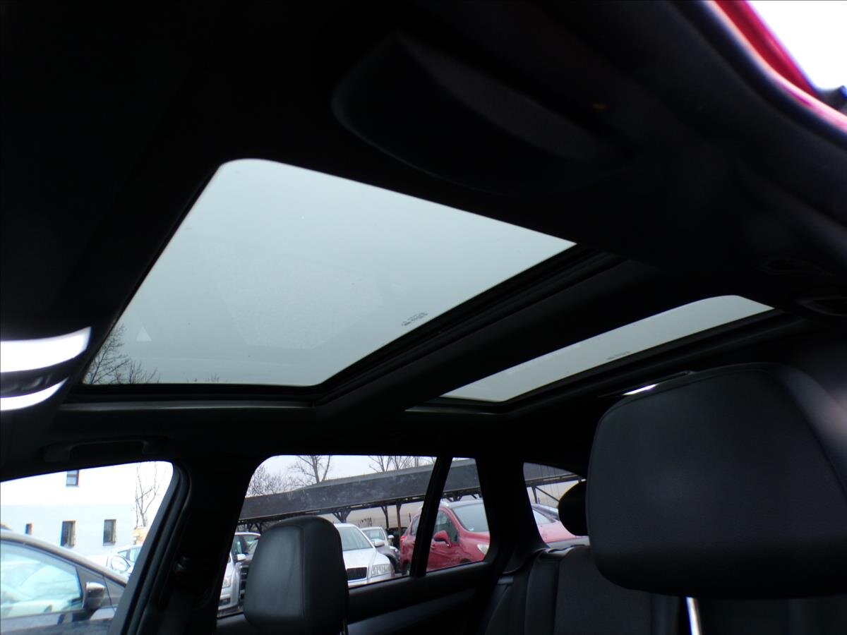 Mercedes-Benz Třídy C Kombi 3,0 l 170 kw