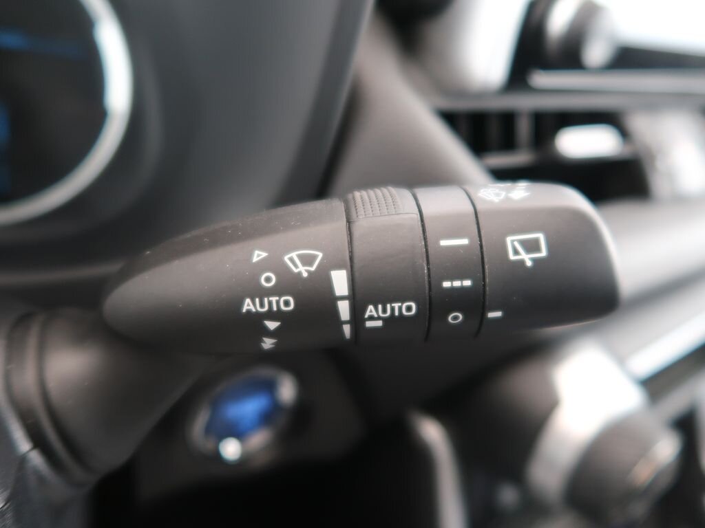 Toyota RAV4 SUV 2,5 l 131 kw