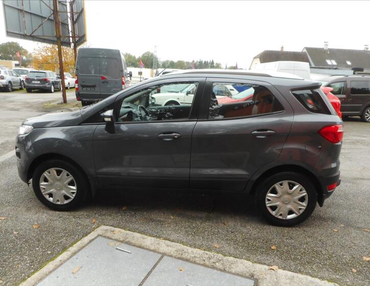 Ford EcoSport 8