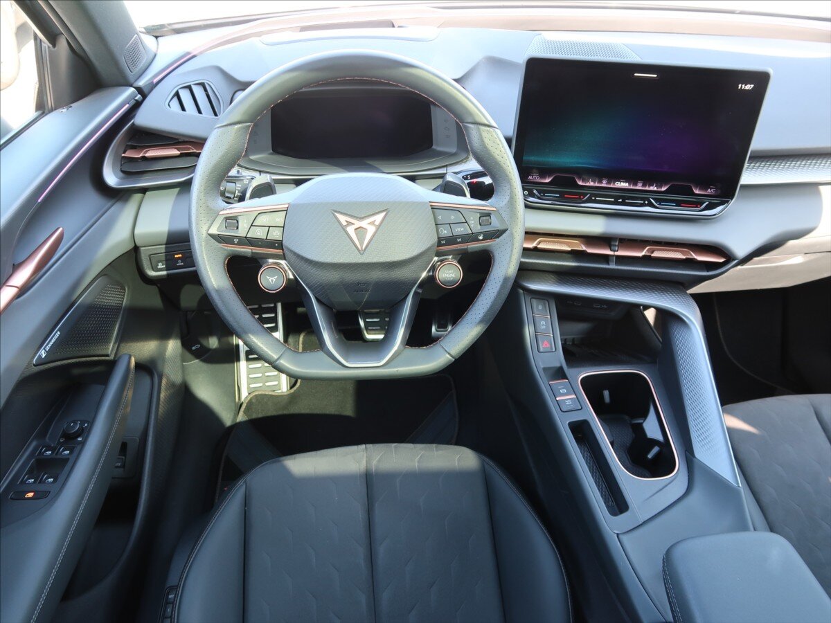 Cupra Terramar SUV / Terénní 2,0 l 195 kw