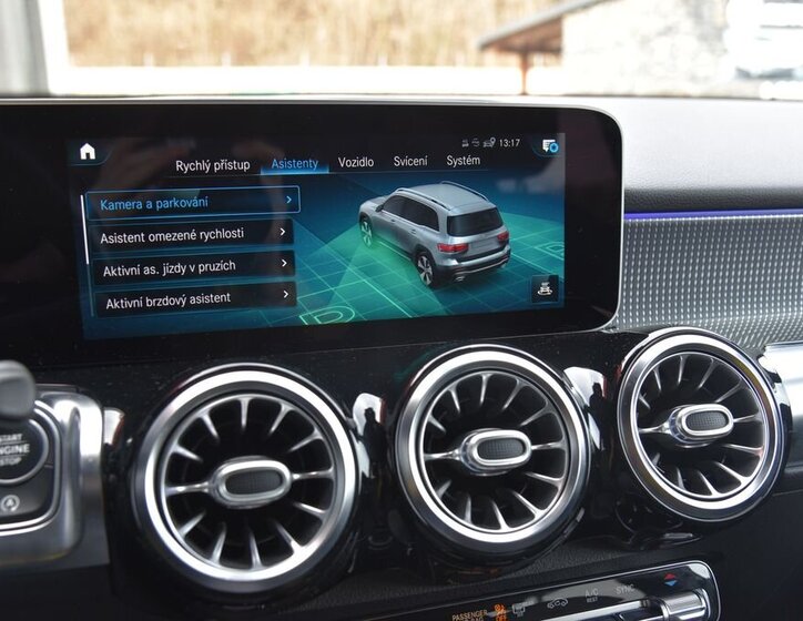 Mercedes-Benz GLB SUV / Terénní 2,0 l 110 kw