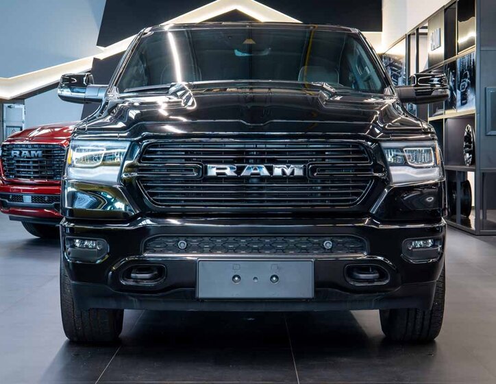 Dodge RAM Pick-up 5,7 l 291 kw