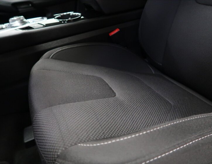 Ford S-MAX MPV 2,0 l 140 kw