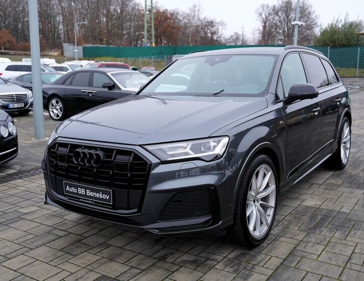 Audi Q7 2