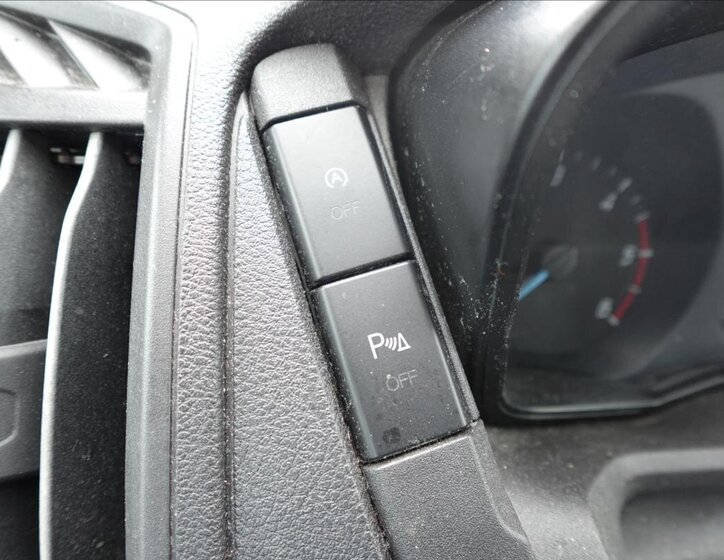 Ford Transit Ostatní 2,0 l 77 kw