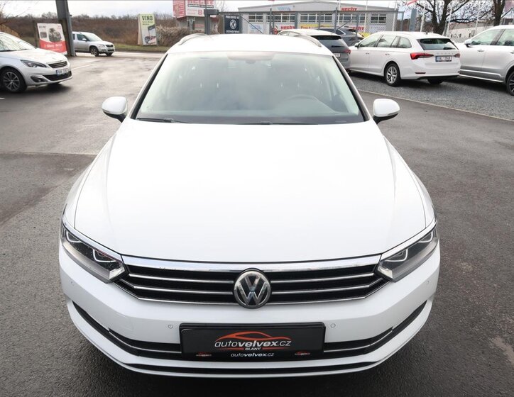 Volkswagen Passat Kombi 2,0 l 110 kw