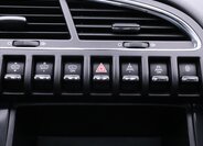 Peugeot 3008 MPV 2,0 l 120 kw