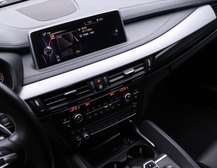 BMW X6 SUV 3,0 l 280 kw