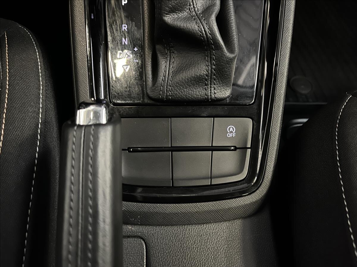 Škoda Scala Hatchback 1,6 l 85 kw