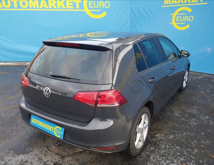 Volkswagen Golf Hatchback 1,2 l 63 kw