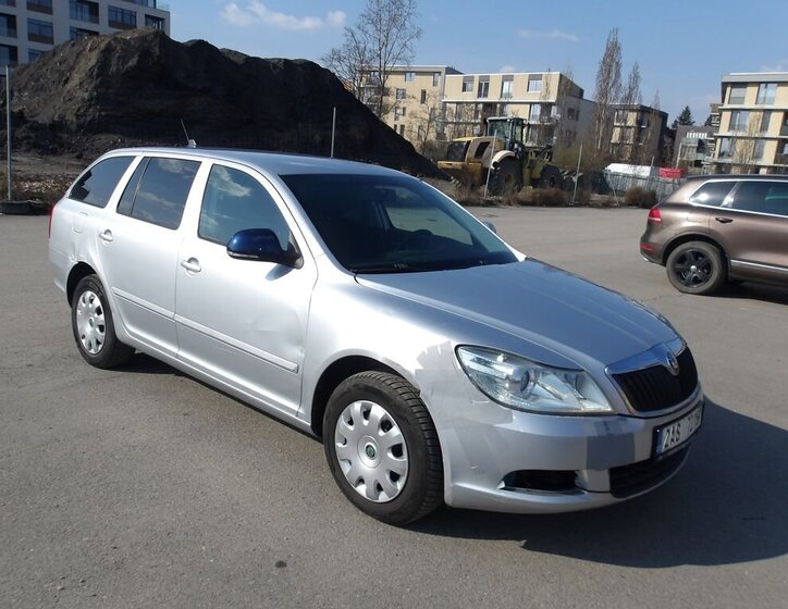 Škoda Octavia Kombi 2,0 l 103 kw