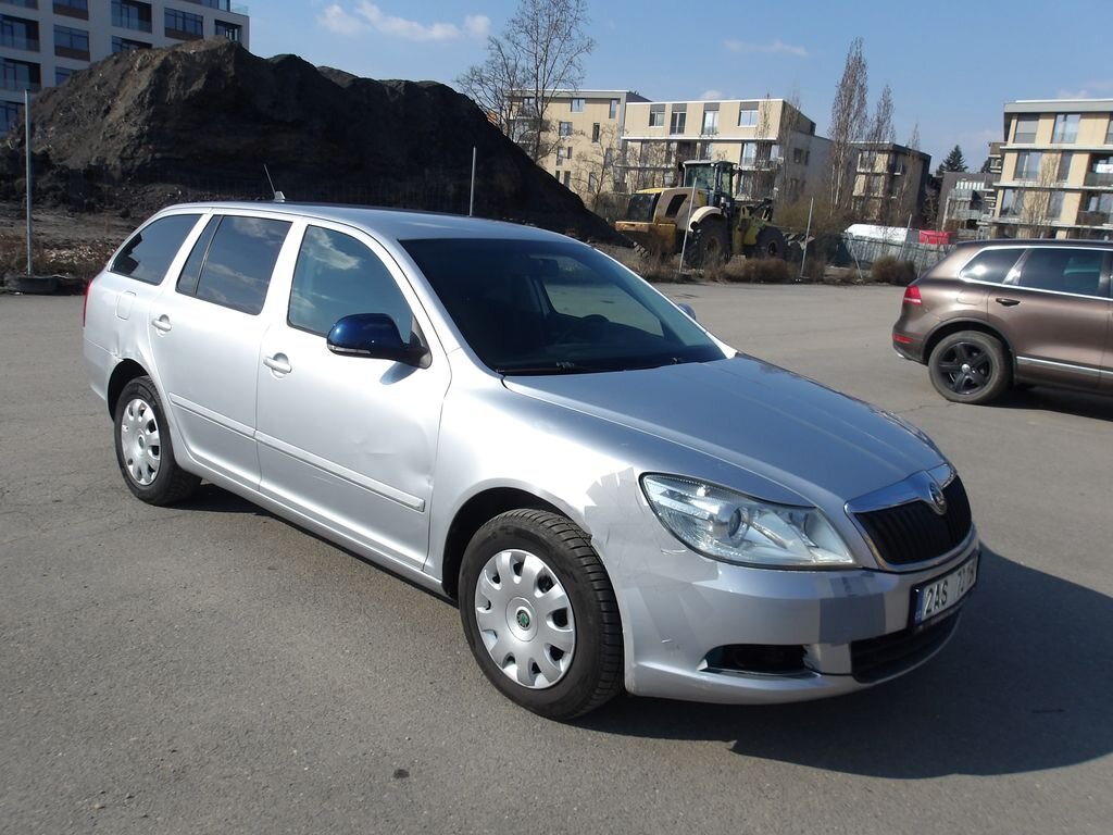 Škoda Octavia Kombi 2,0 l 103 kw