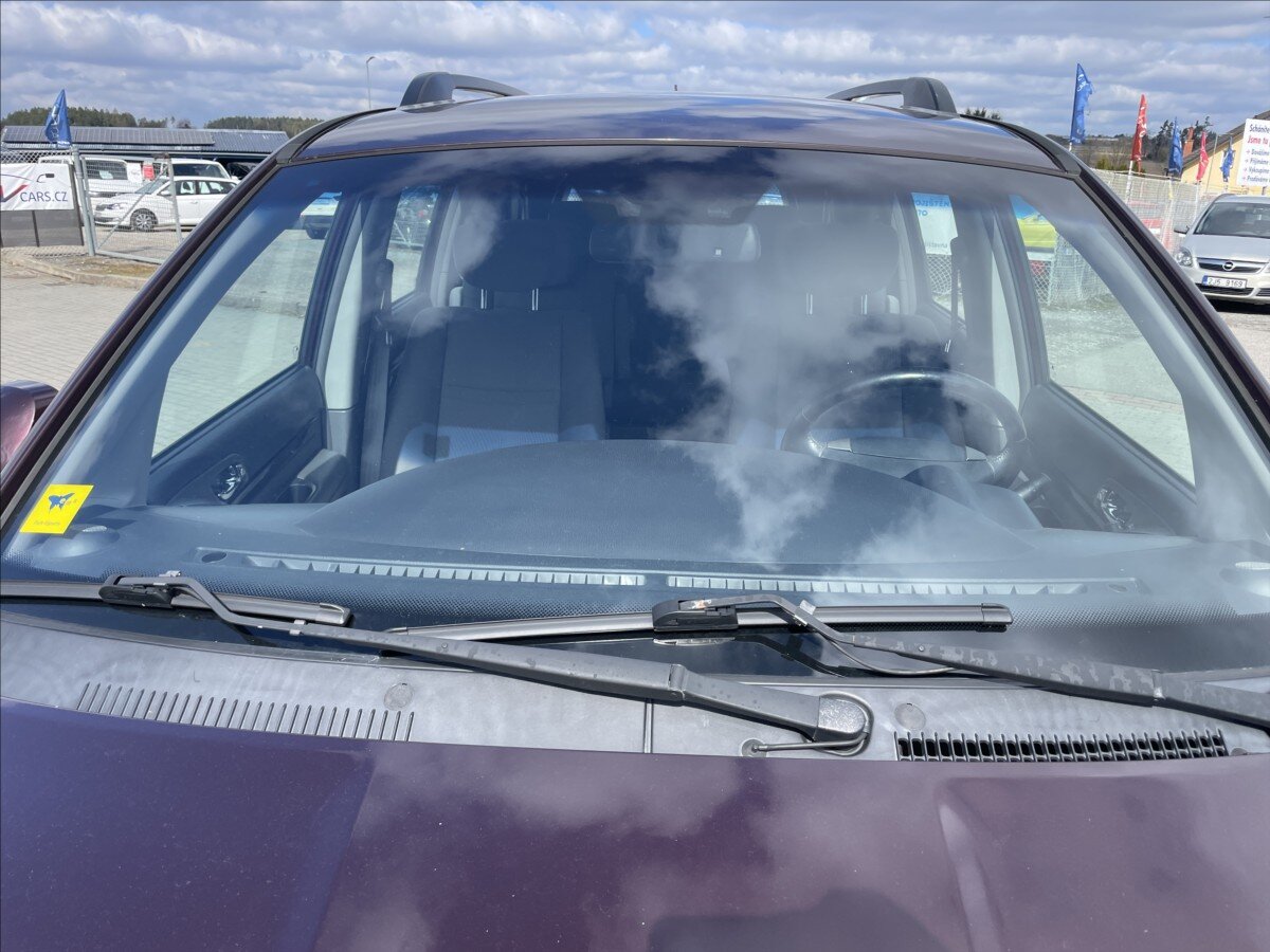 SsangYong Rodius SUV / Terénní 2,0 l 114 kw
