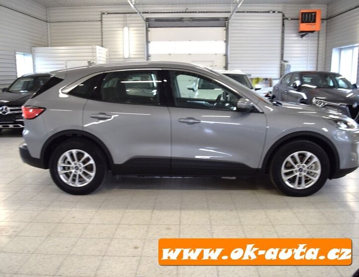Ford Kuga SUV 2,5 l 165 kw
