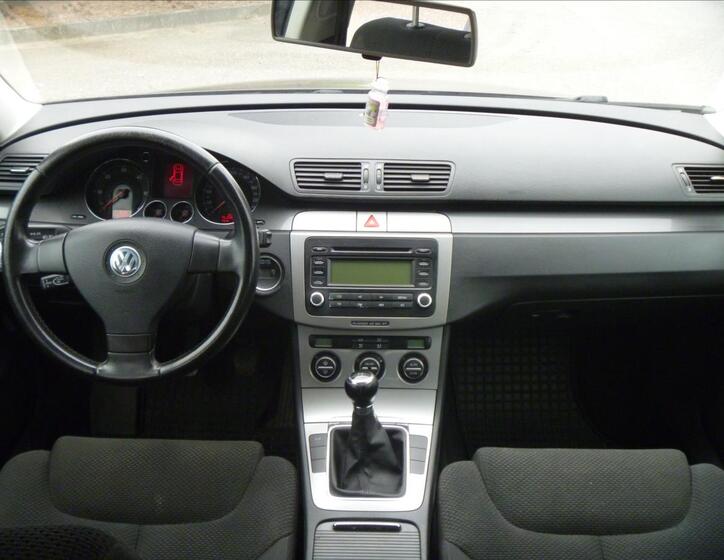 Volkswagen Passat 11