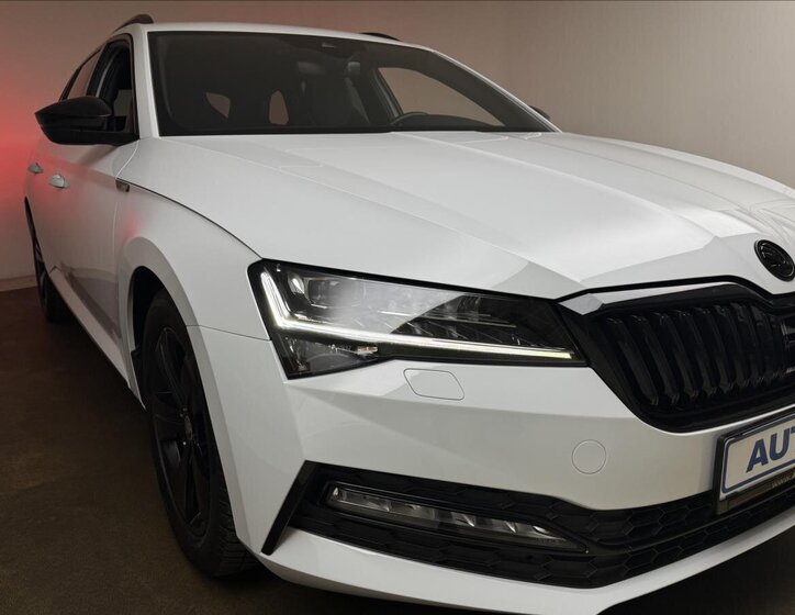 Škoda Superb Kombi 2,0 l 140 kw