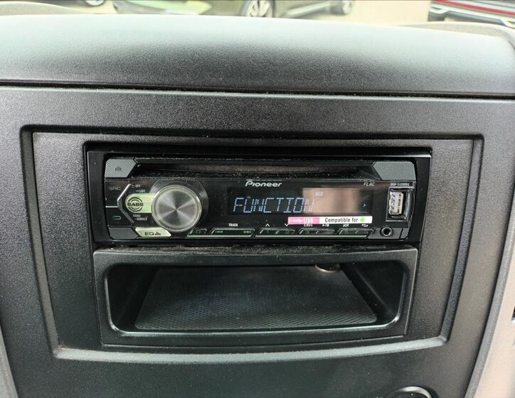 Volkswagen Crafter Skříň 2,0 l 120 kw